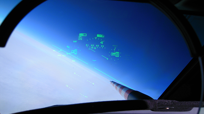 Ausblick aus dem Cockpit des Forschungsflugzeugs "halo"