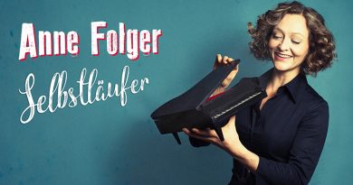 Kirchlengern. Im Rahmen der Reihe „Kultur im Forum“ ist Anne Folger, bekannt aus dem früheren Duo Queenz of Piano, zu Gast im Forum der Erich Kästner-Gesamtschule  (In der Mark 30). Sie präsentiert am Samstag, 30. März 2019, um 20 Uhr ihr neues Solo-Programm „Selbstläufer“.